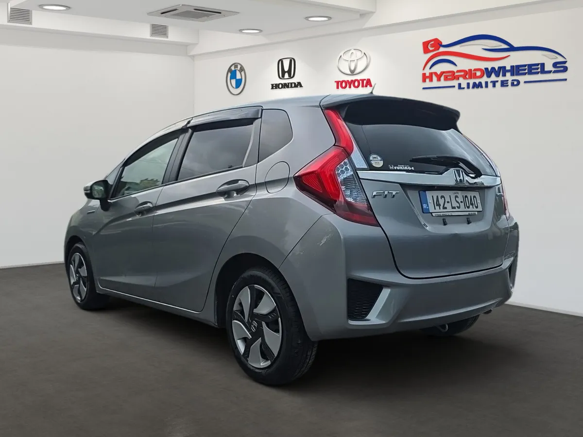 Honda Fit 2014 Hybrid - Mileage only 54000km - Image 4