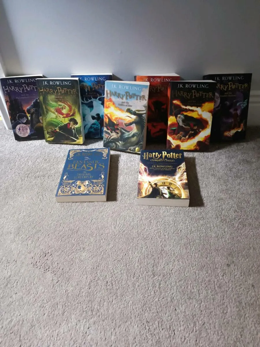 Harry Potter Books set + 2