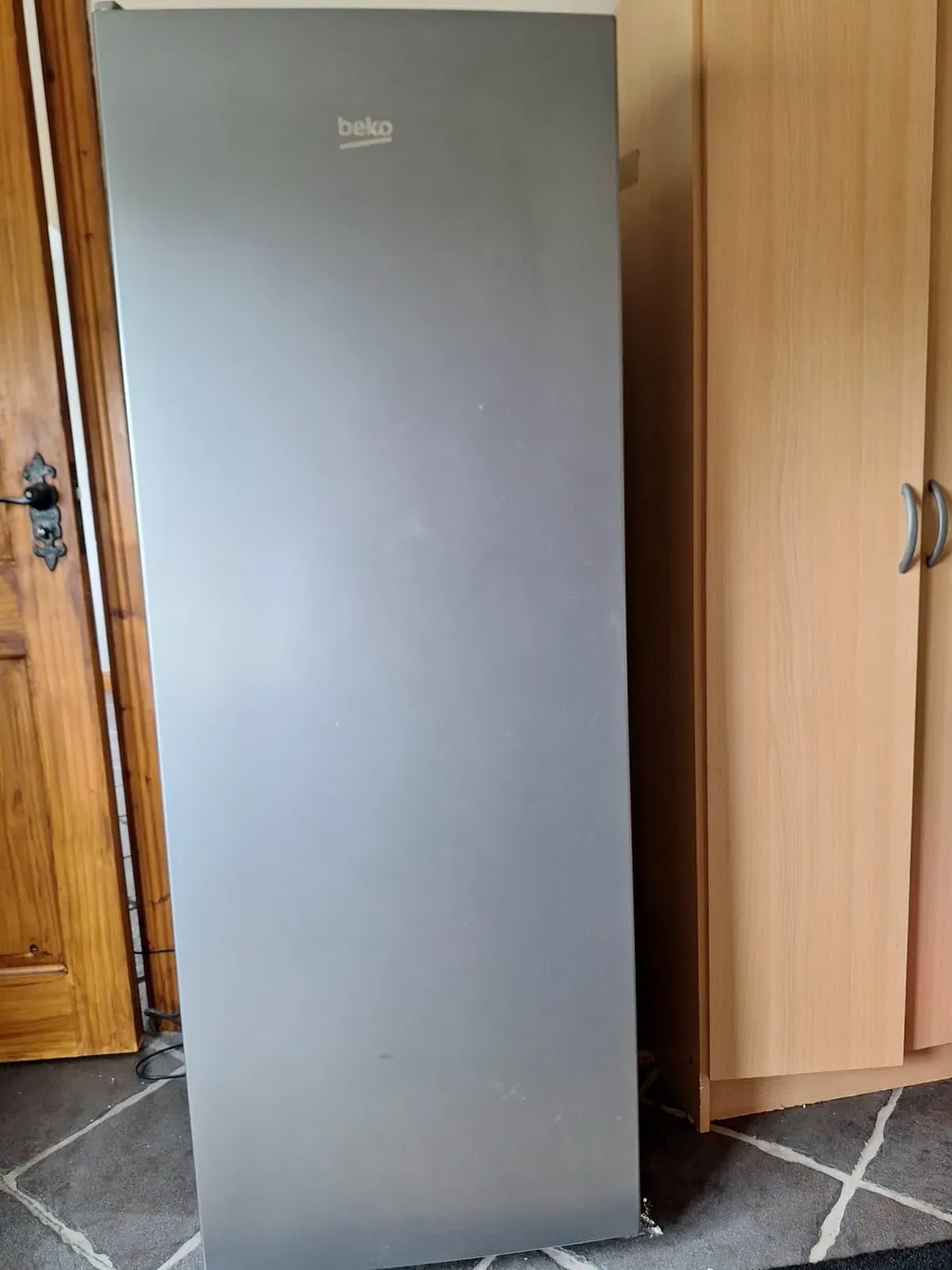 Beko freezer frost free - Image 2