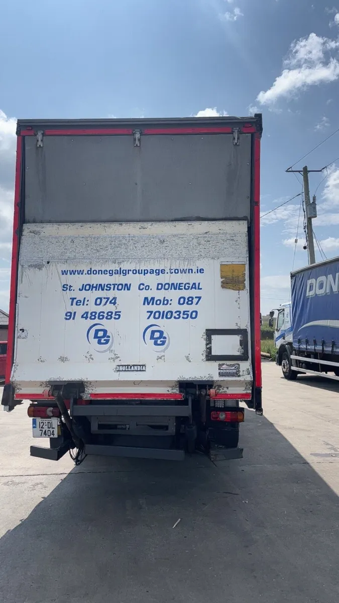 DAF 220 - Image 3