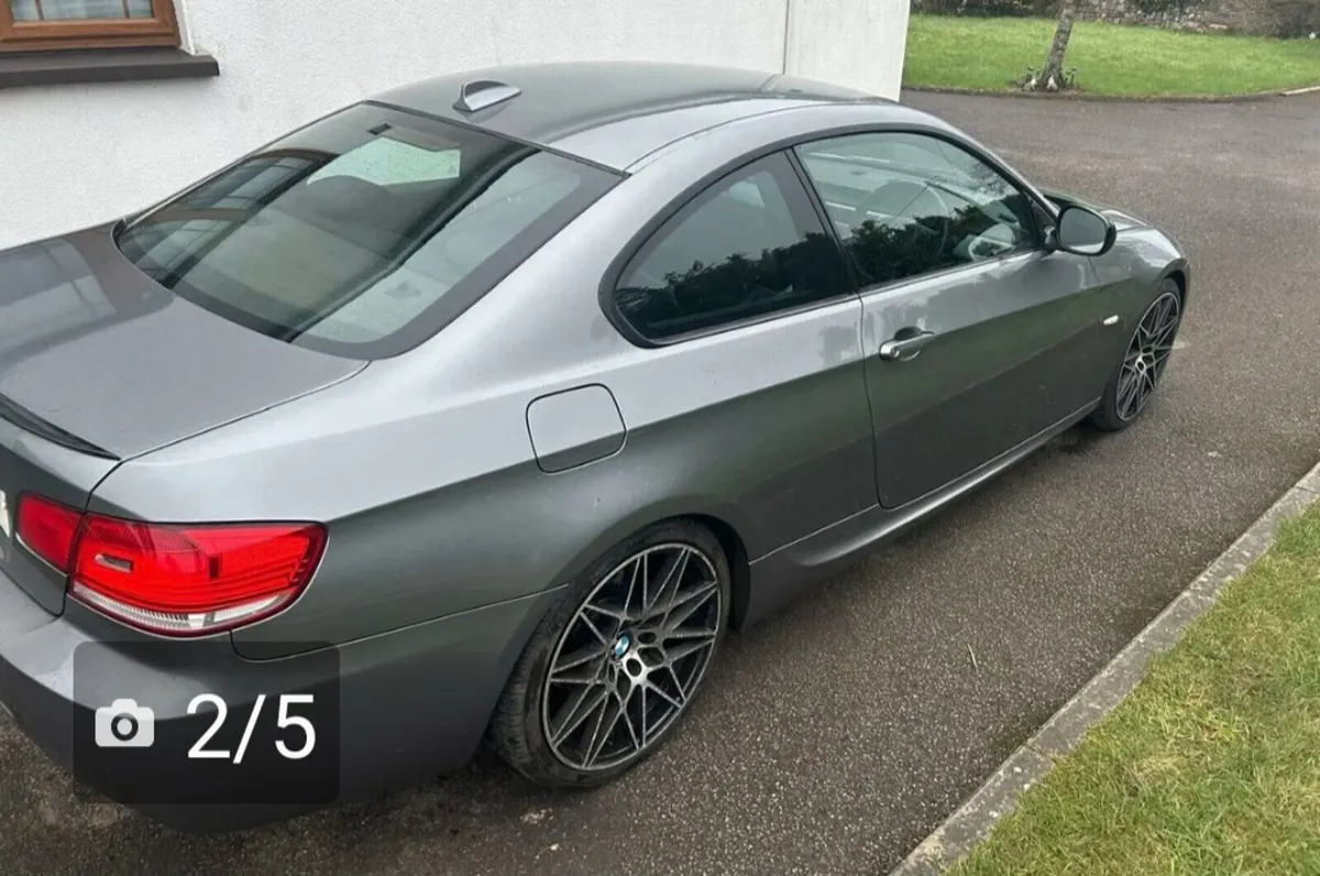 BMW 320I M SPORT - Image 2