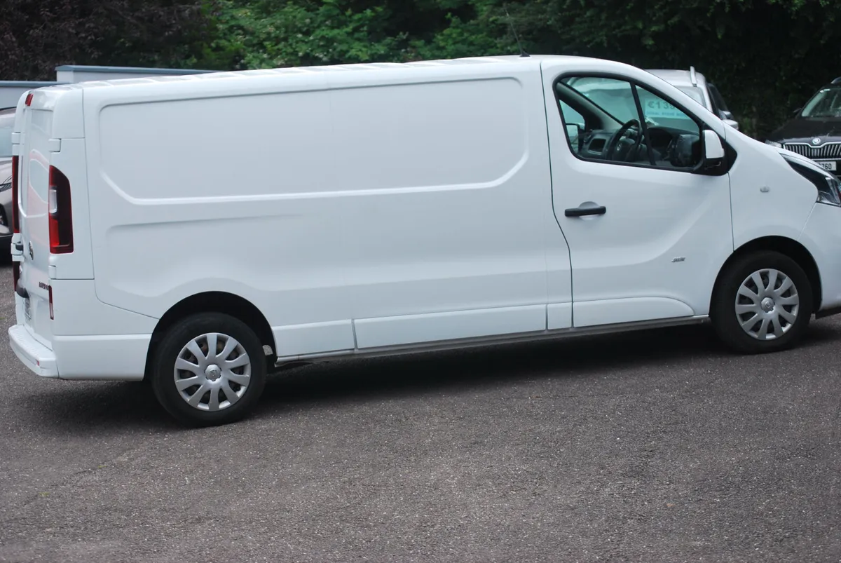 Vauxhall Vivaro 2016 2.0 Diesel - Image 4