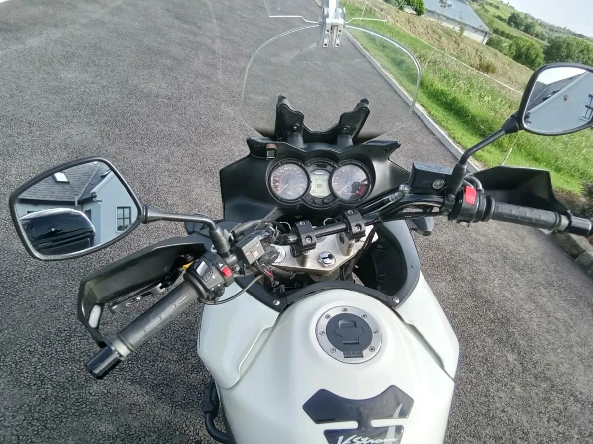Suzuki Vstrom 650 - Image 3