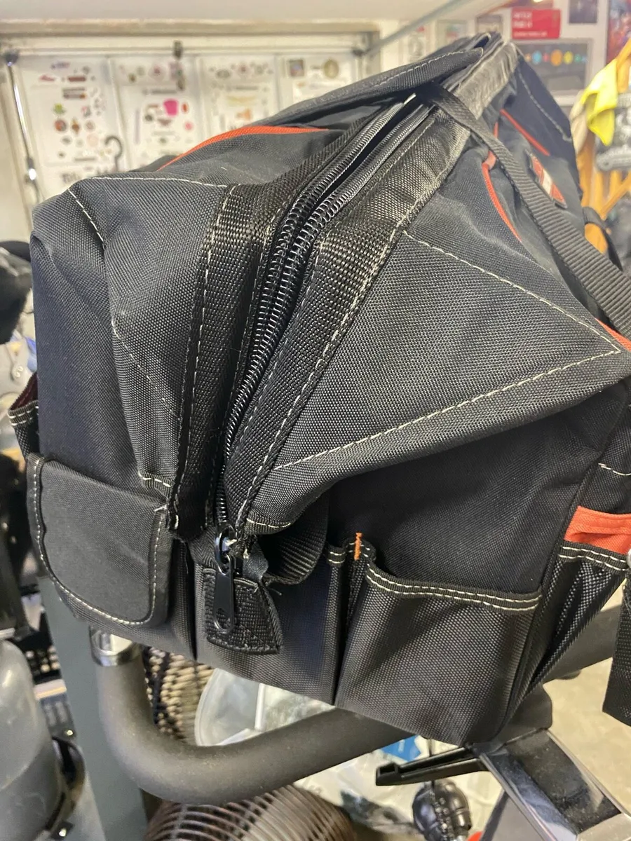 Harley  “Doctors” Style Tool & Travel Bag - Image 3