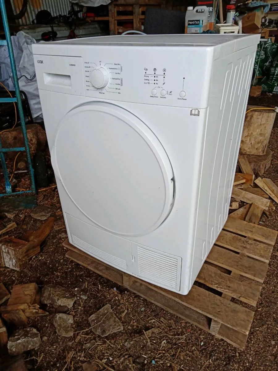 8kg condenser tumble dryer - Image 1