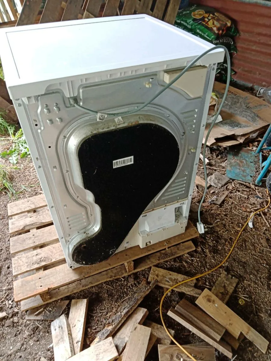 8kg condenser tumble dryer - Image 3