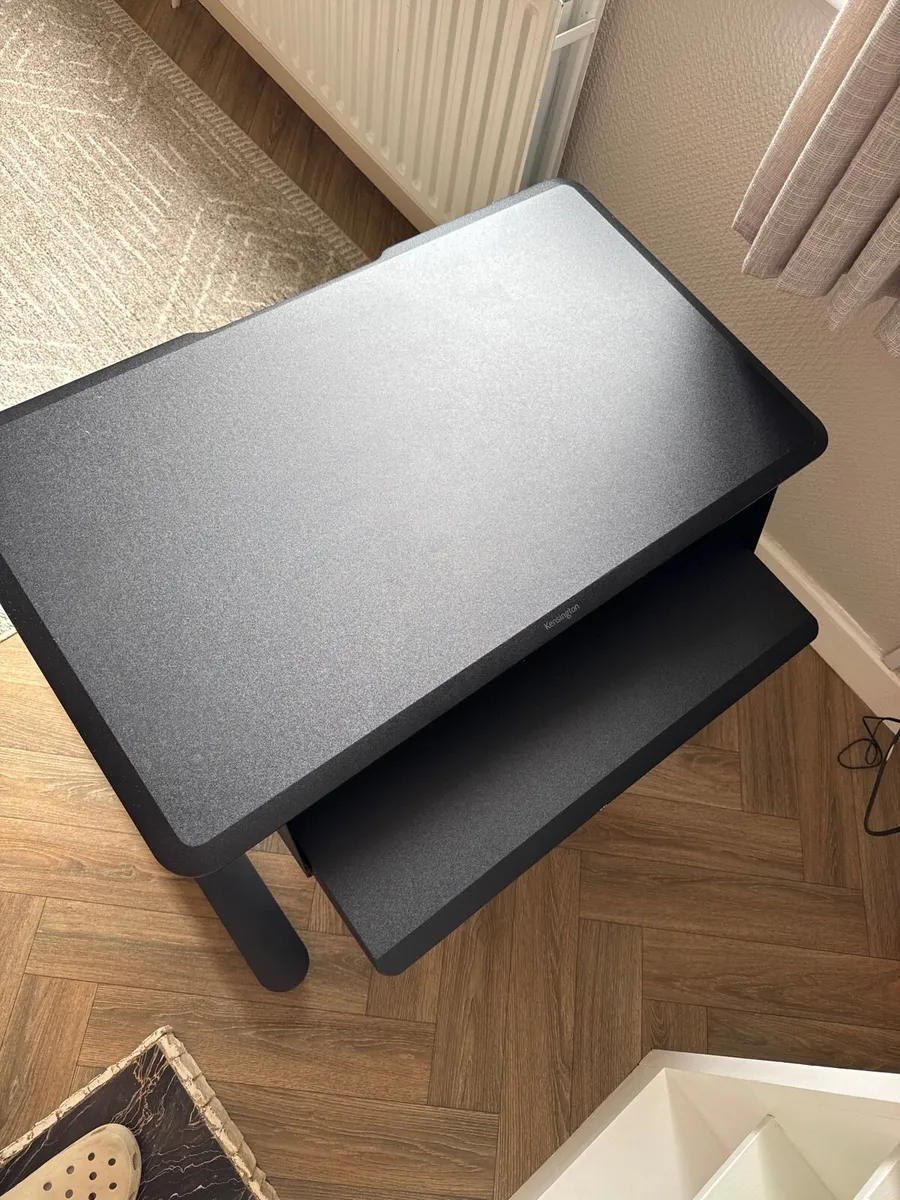 Standing desk - Image 4