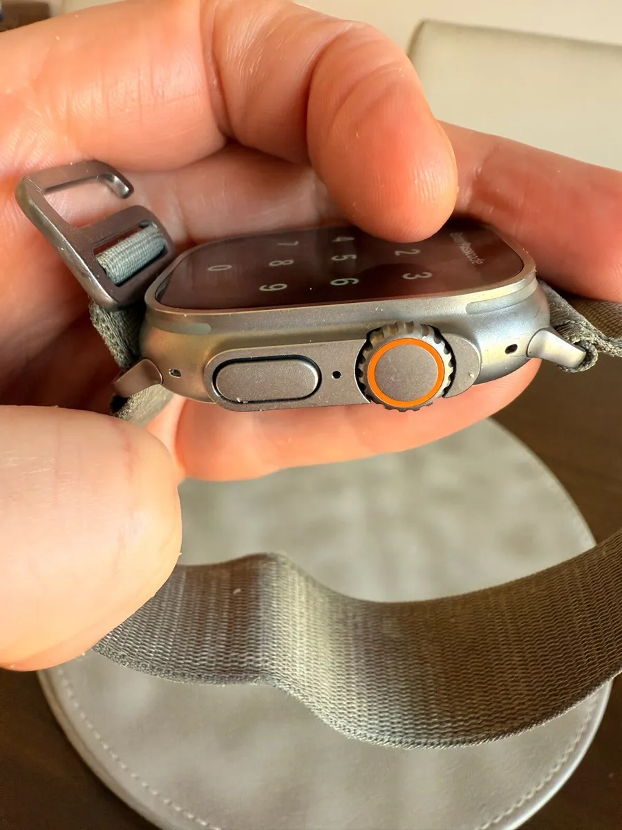 Apple Watch Ultra 2 - Image 4