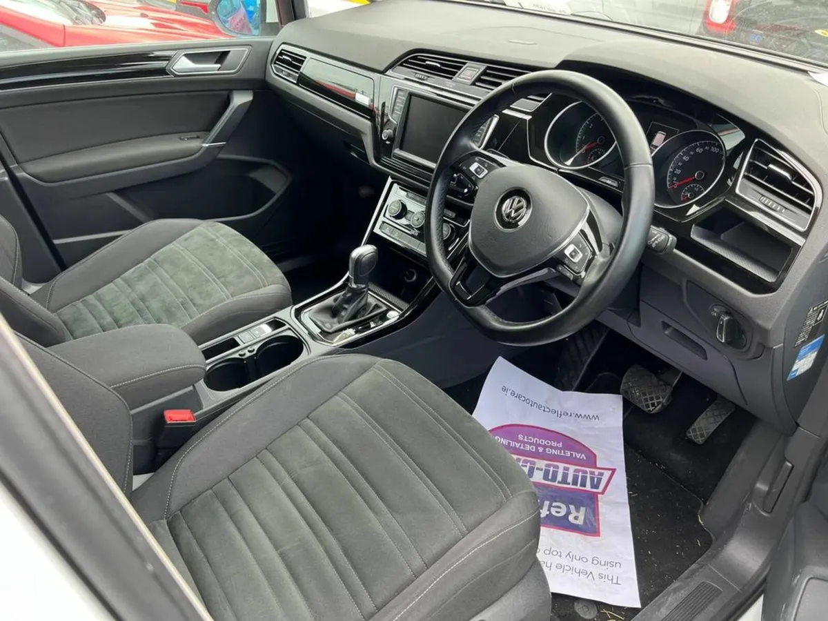Volkswagen Touran HIGHLINE 1.4 TSI 7-SEATER AUTO / - Image 2