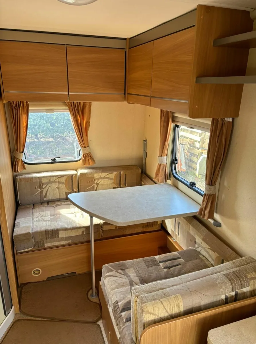 Sprite musketeer, 4/5 berth Caravan - Image 3