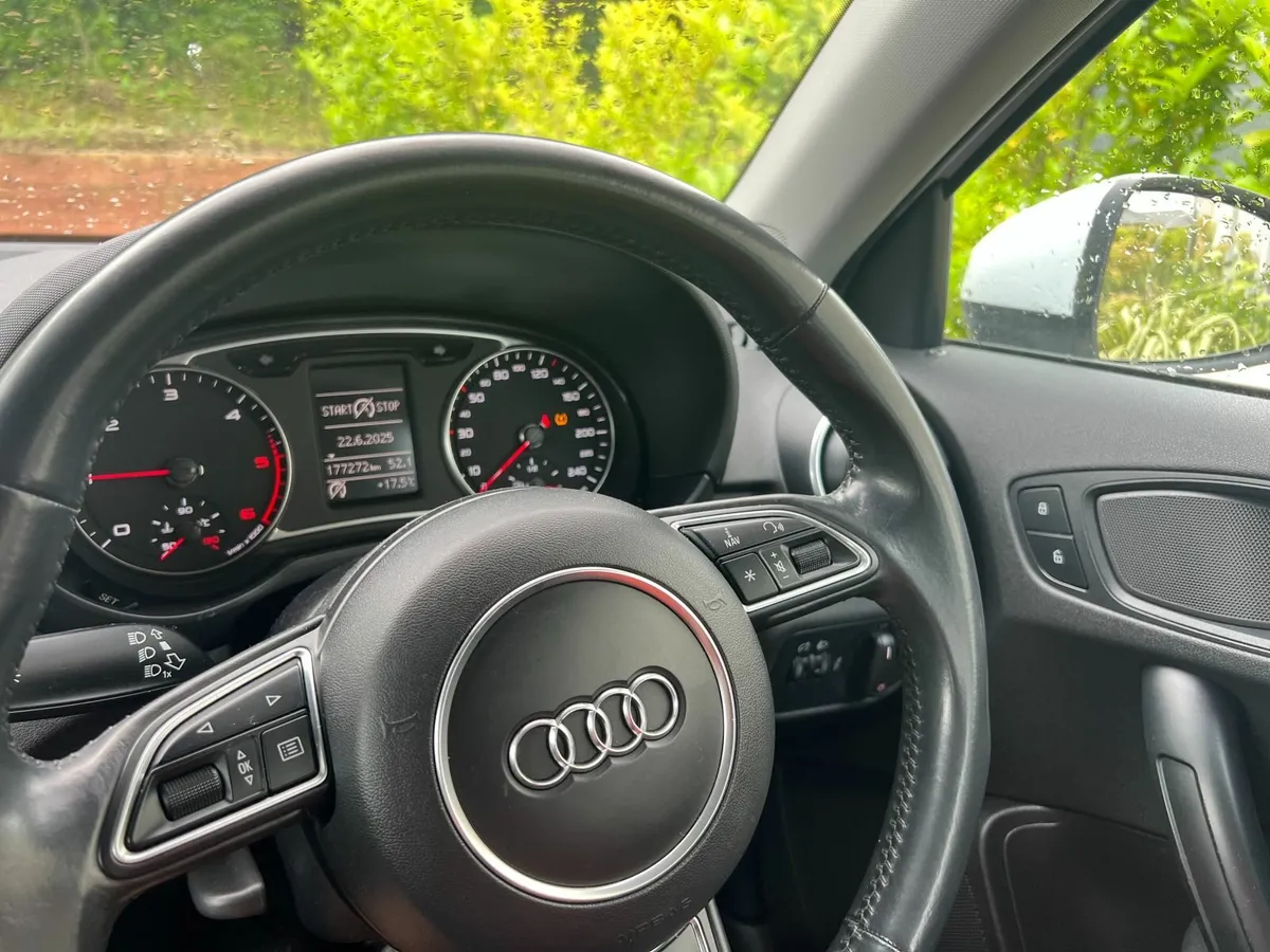 Audi A1 2015 - Image 4