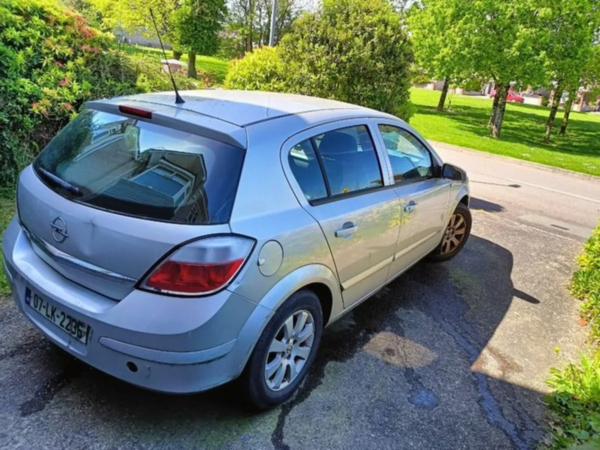 Opel Astra 2007 - Image 4