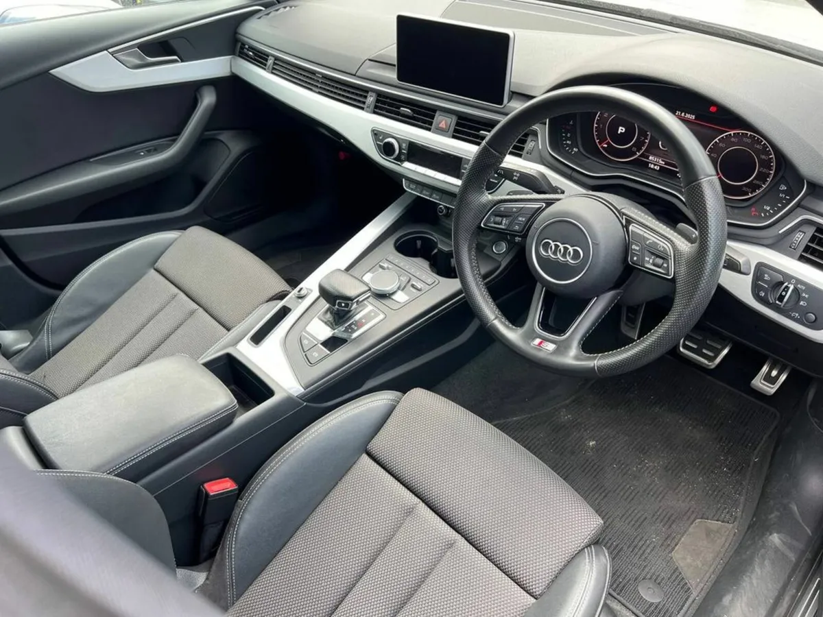 Audi A4 S-LINE 2.0 TFSI AUTO // DIGITAL CLUSTER // - Image 2