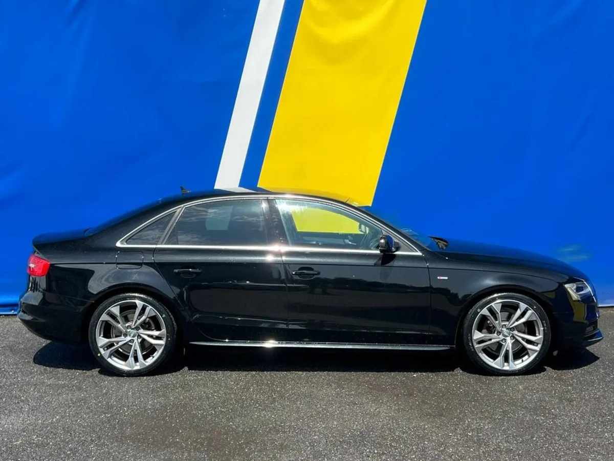 Audi A4 S-LINE 2.0 TFSI // HALF LEATHER HEATED SEA - Image 2