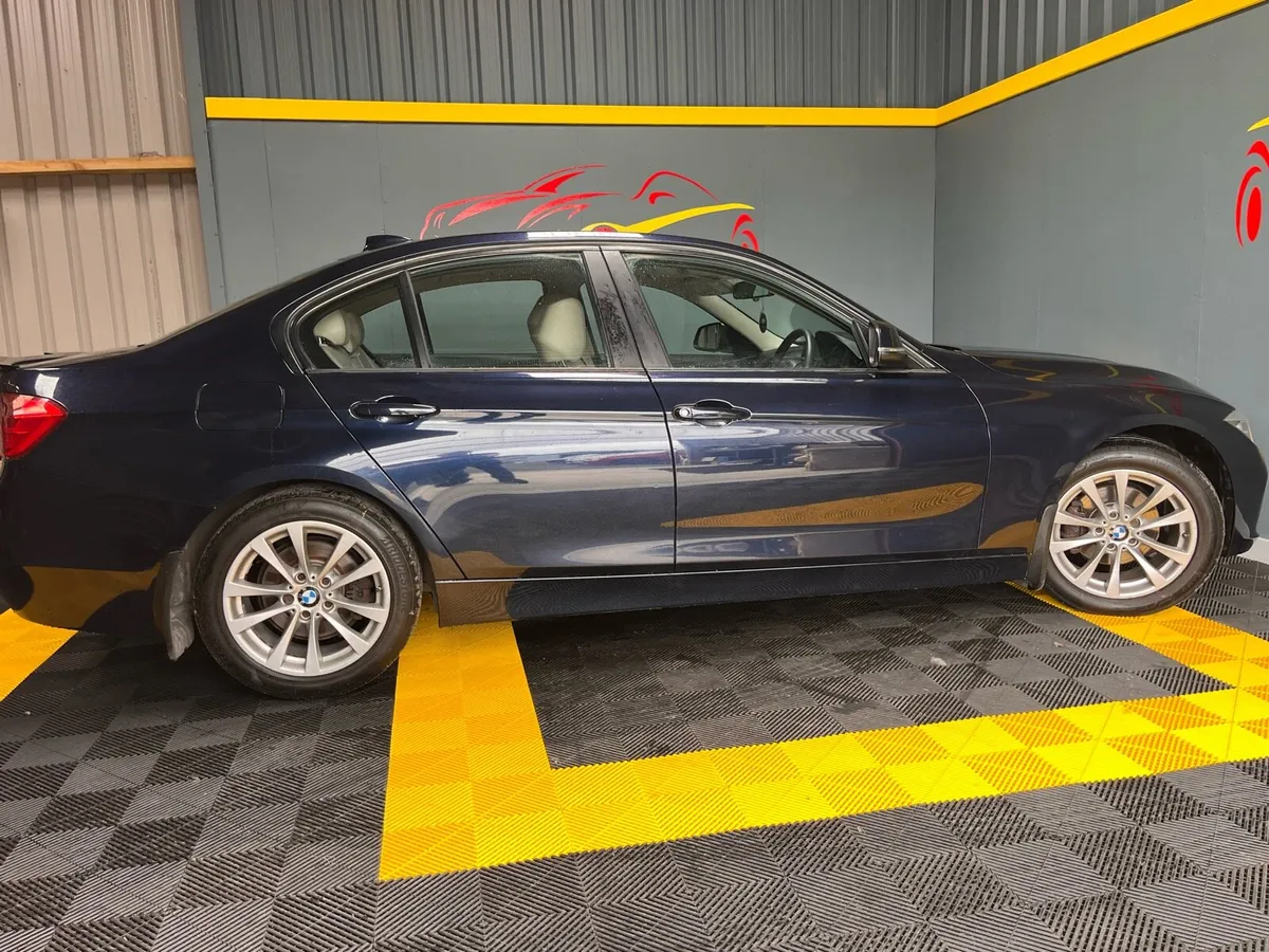 BMW 320D AUTOMATIC - Image 3