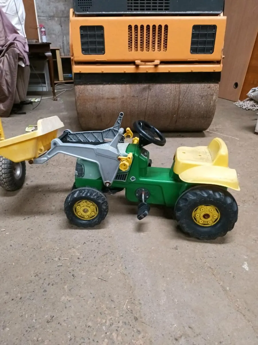 Pedal Tractor