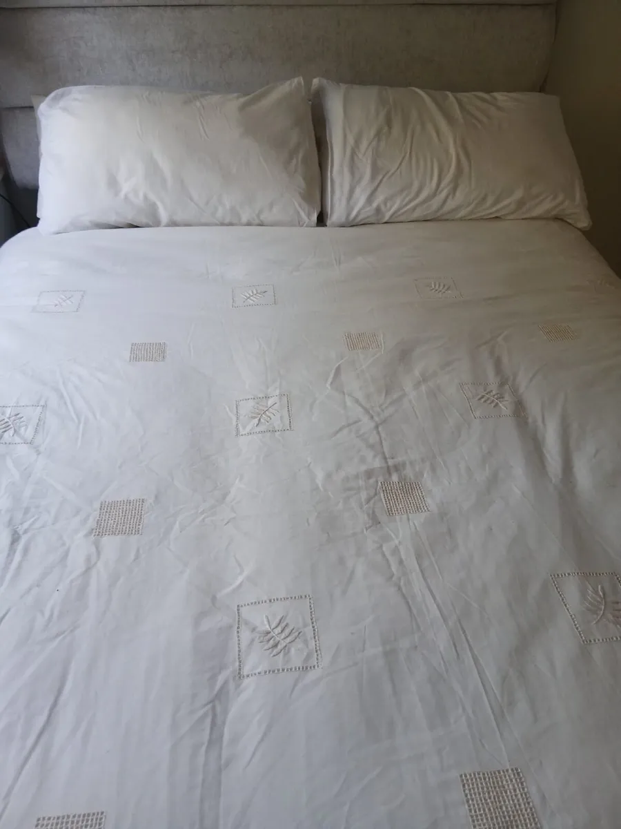 King Size Bed - Image 1