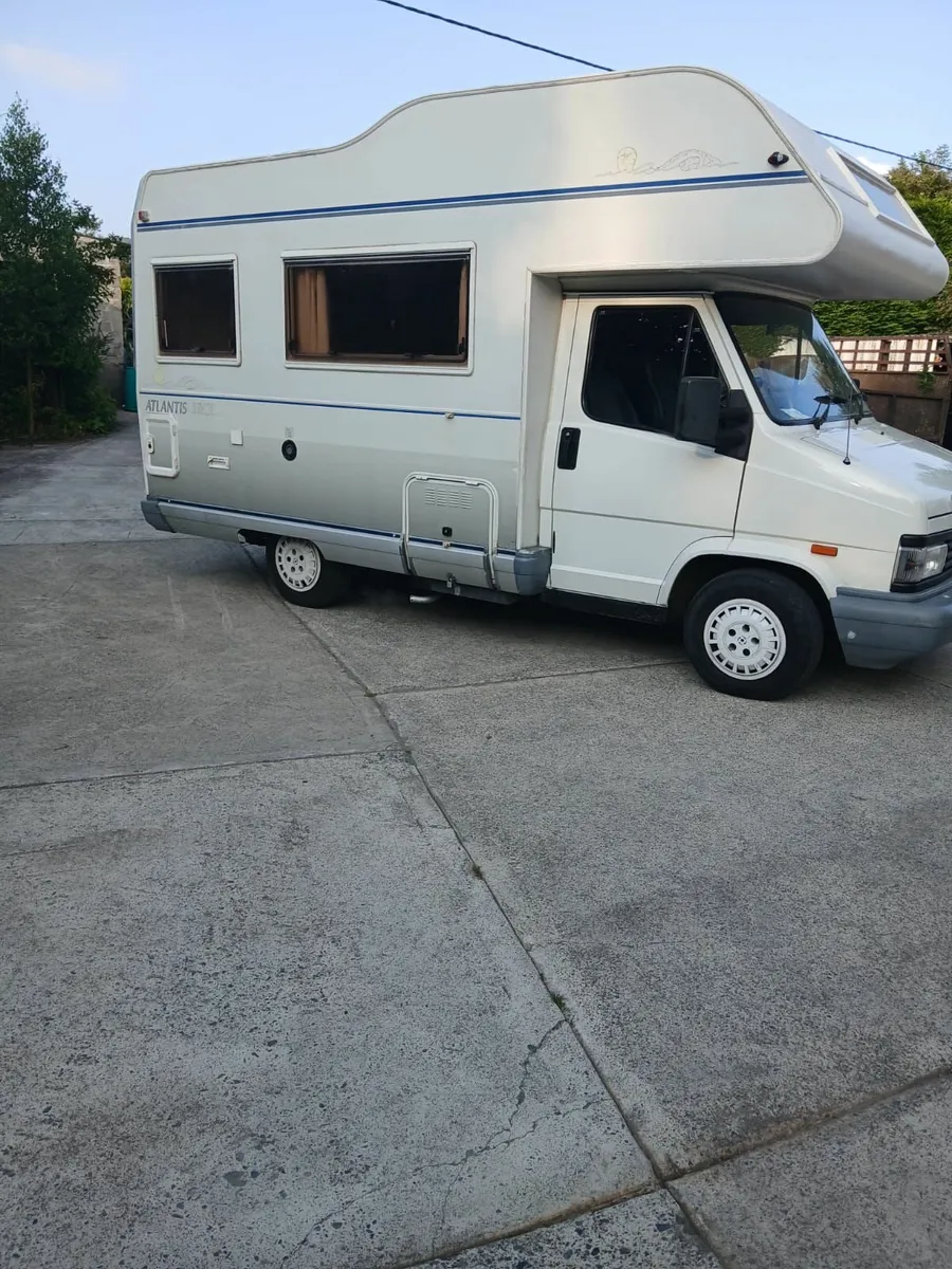 motorhome - Image 1