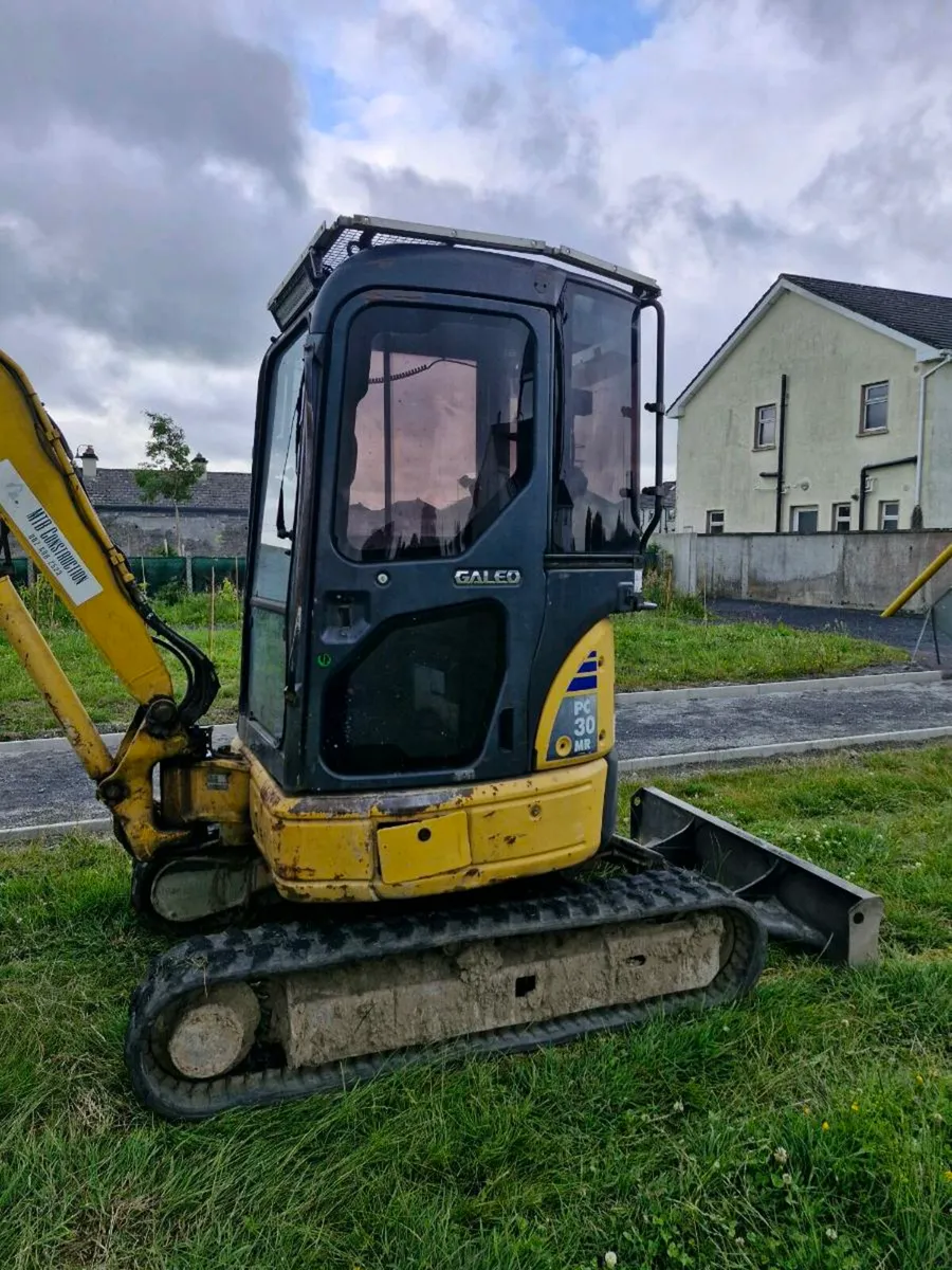 Komatsu pc30 - Image 1