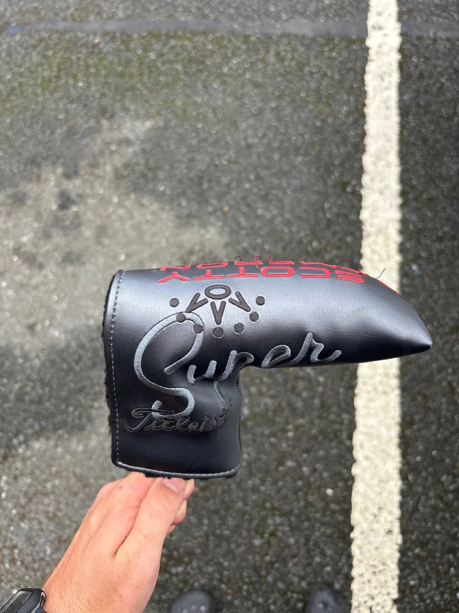 38” Scotty Cameron Newport Select Squareback - Image 1