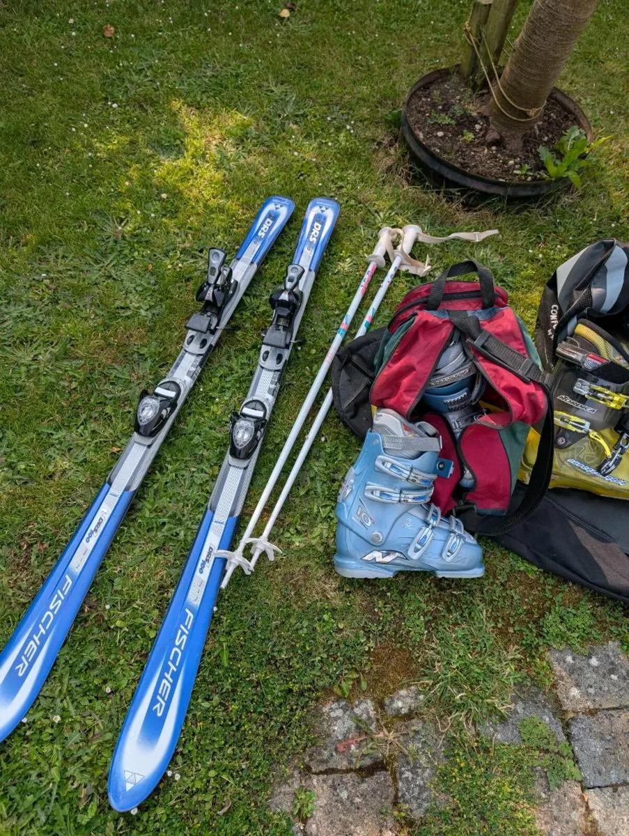 Ski bundle need gone today - Image 2