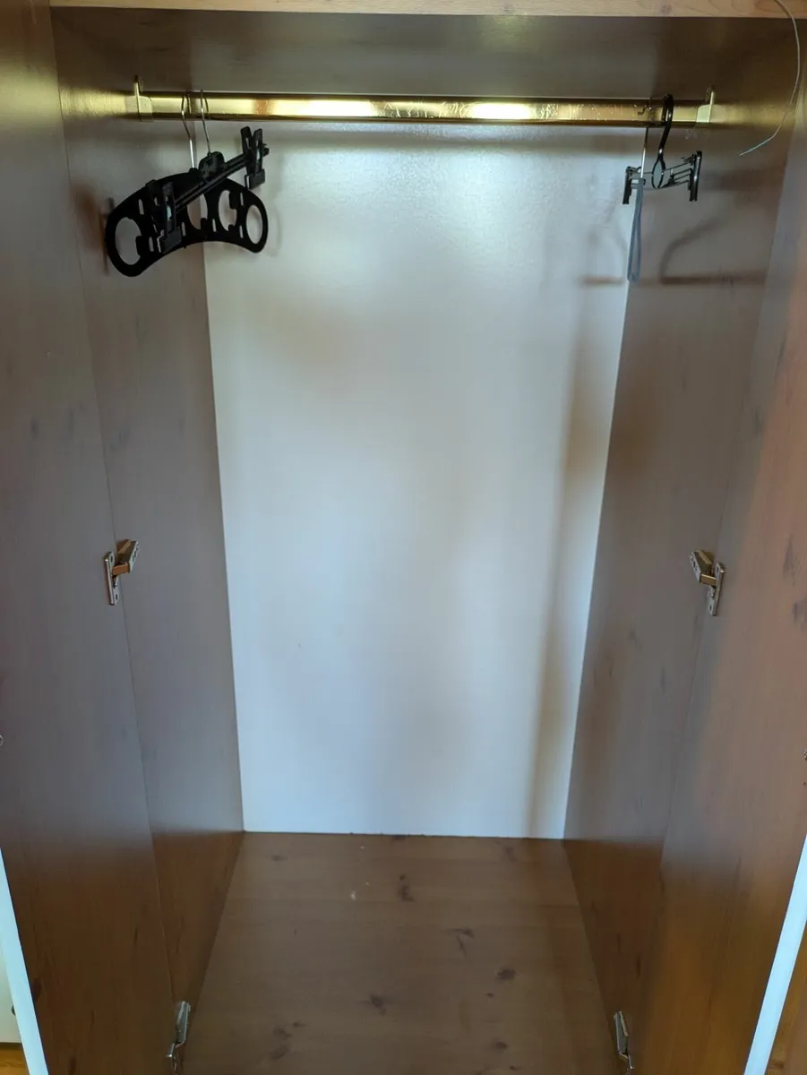 Wardrobe (Collection only) - Image 2