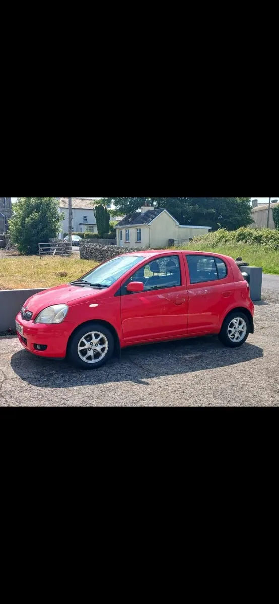 Toyota Yaris 2005 - Image 2