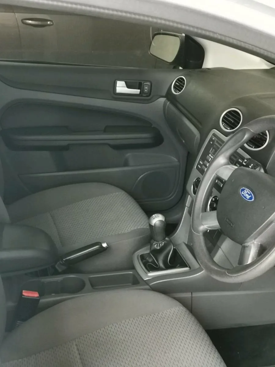 Ford Focus 2007 - Good condition - Image 2