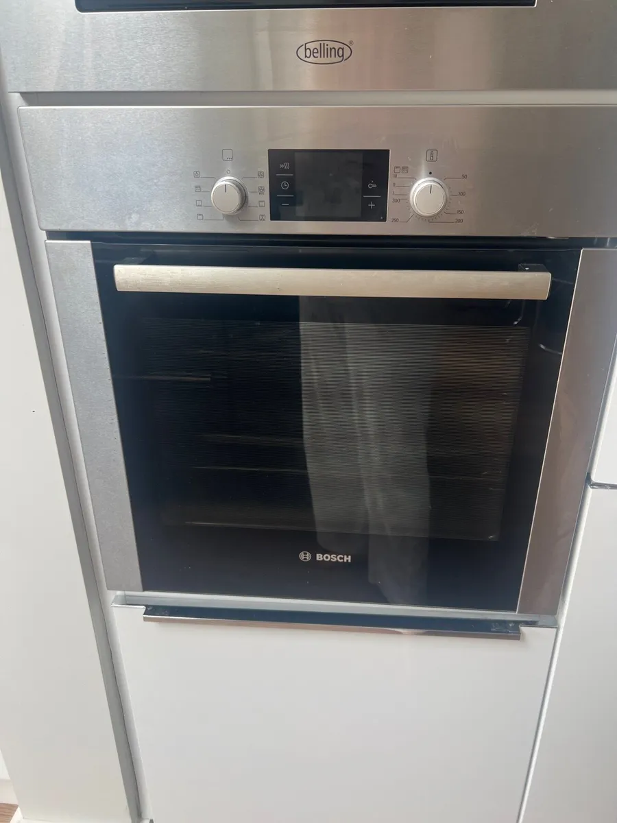 Oven - Image 1