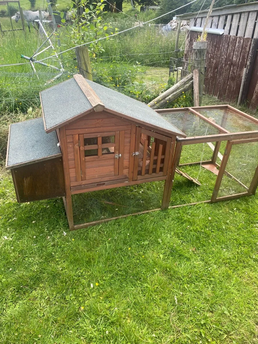 Chicken Coop - Image 2