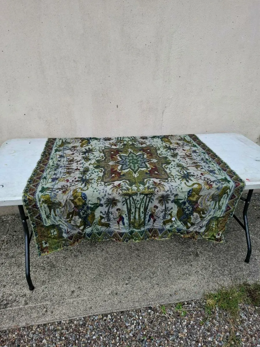 Vintage marrocan table cloth - Image 1