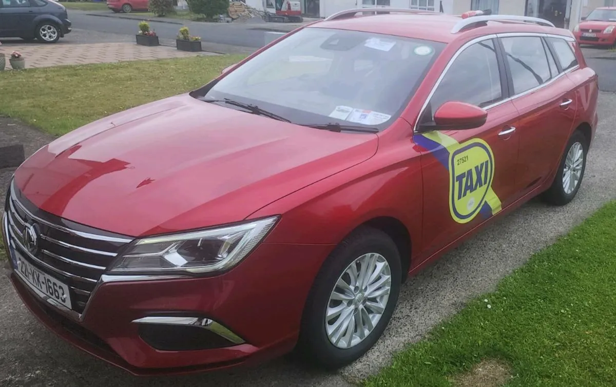 MG 5 EXCLUSIVE LR EV - Image 3