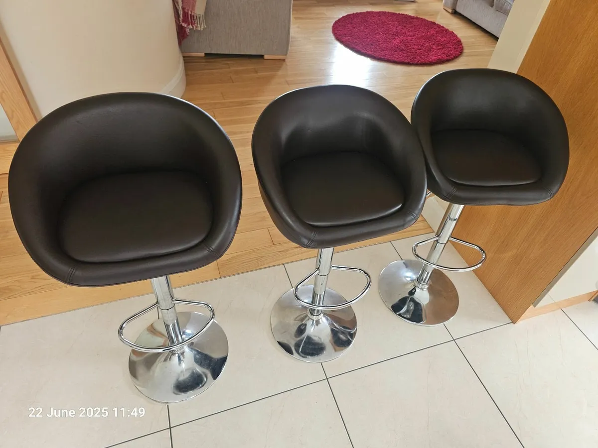 Kitchen stools - Image 2
