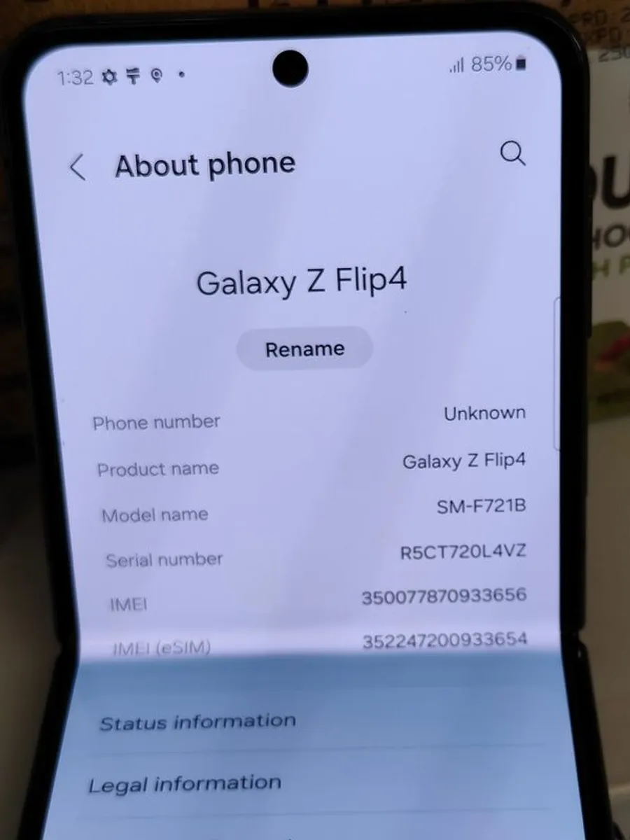 Samsung Galaxy Z-Flip 4 128GB/ 8GB RAM Dual Sim Unlocked (Like New) - Image 3