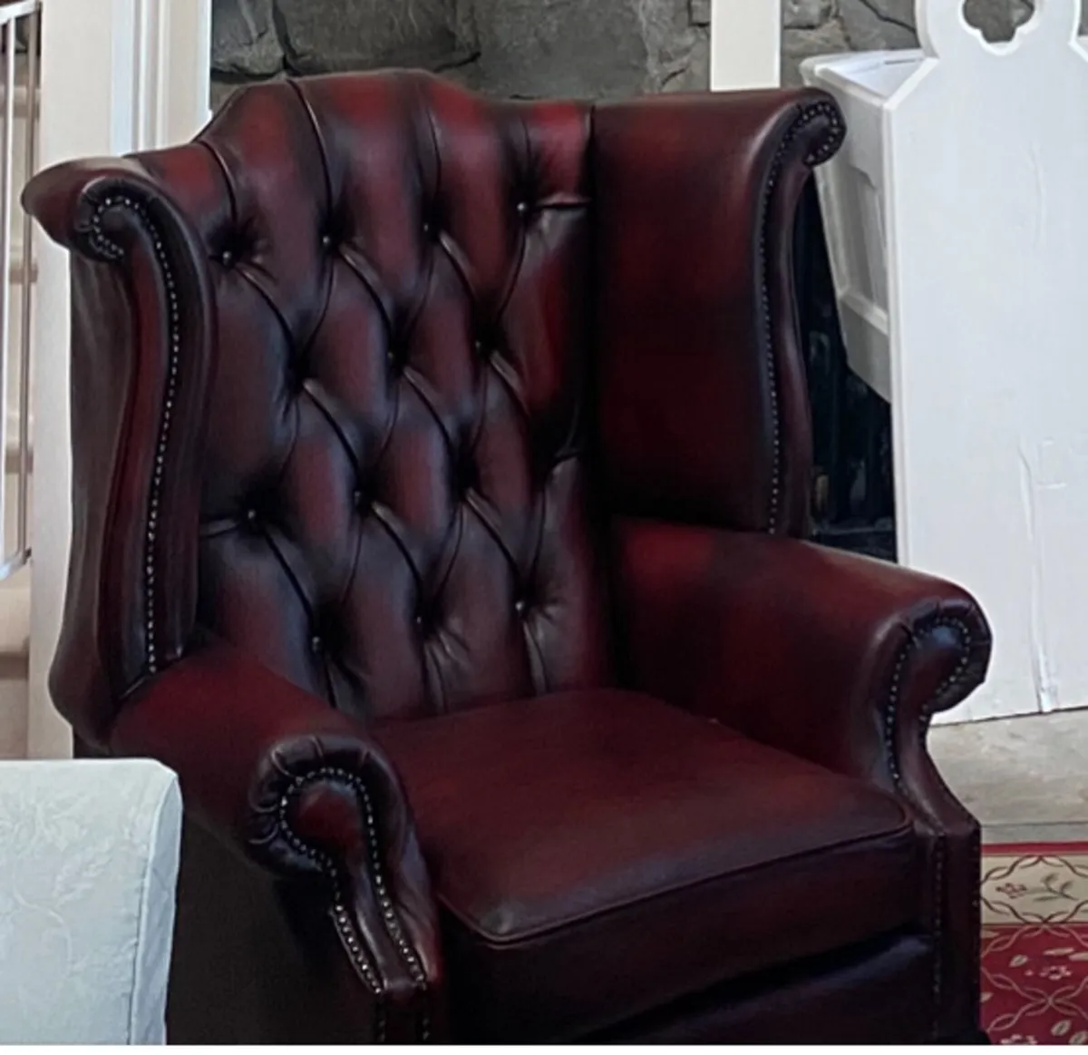 Chesterfield Suite 4 piece - Image 1