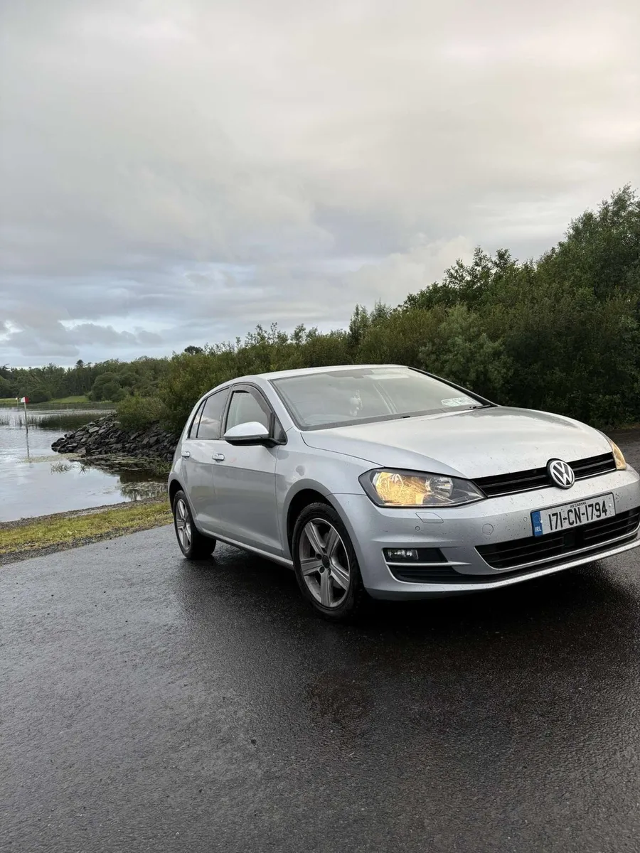 171 Volkswagen Golf TDI BlueMotion - Image 2