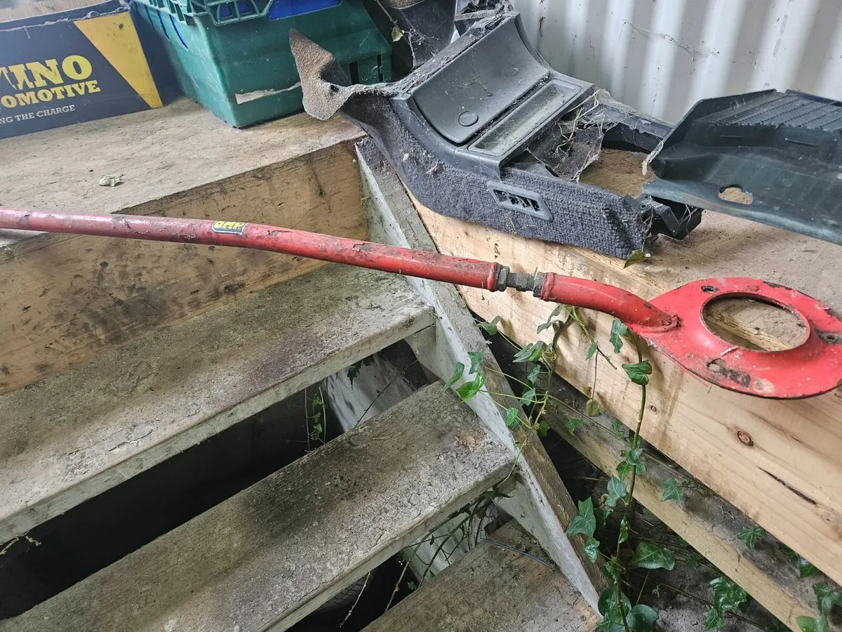 Peugeot  205 parts - Image 4