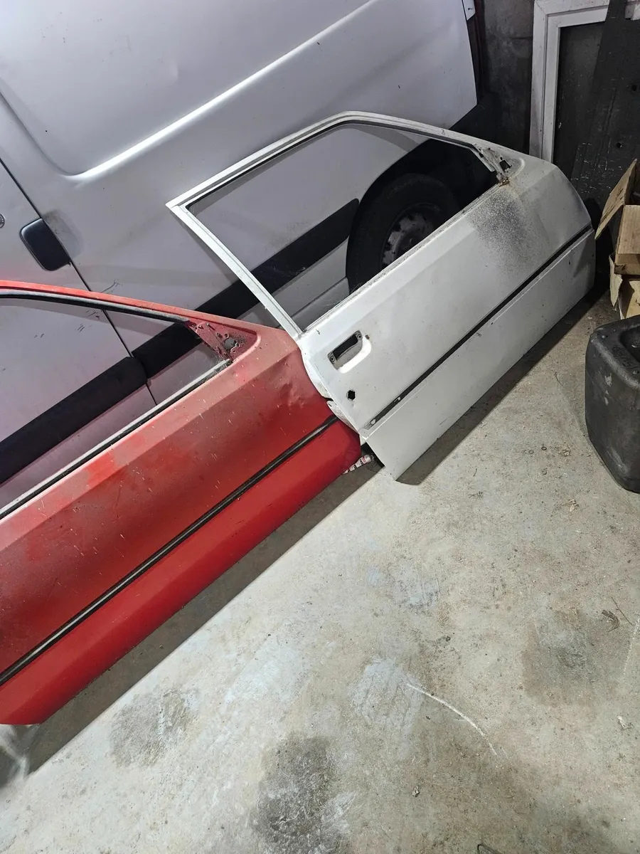 Peugeot  205 parts - Image 2