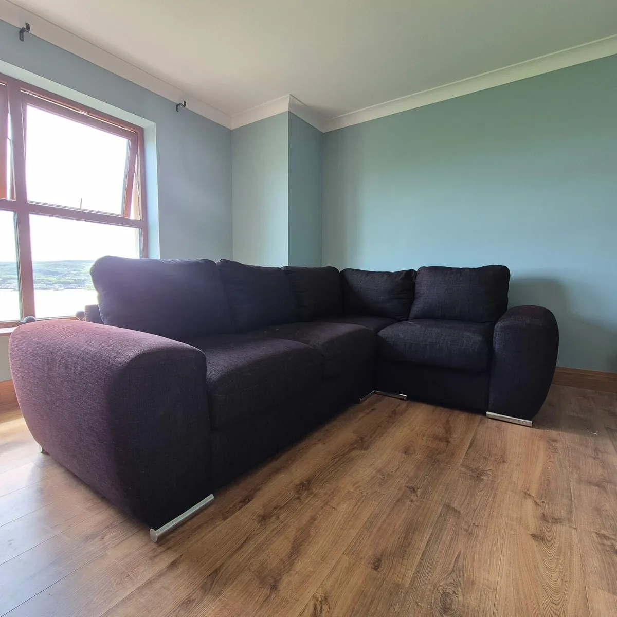 Corner sofa and coffee table with stools - Image 2