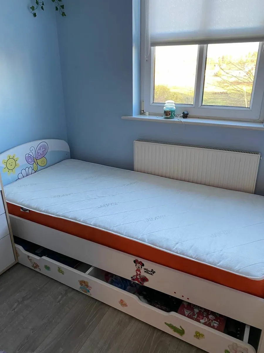 Single bed - Image 4