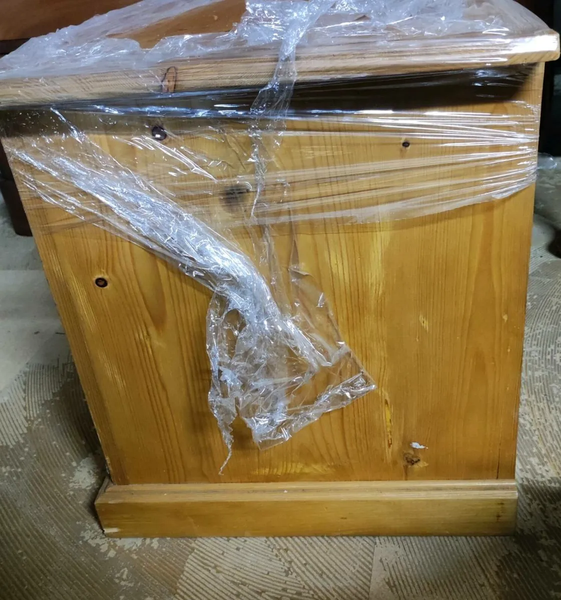 Pine TV unit - Image 3
