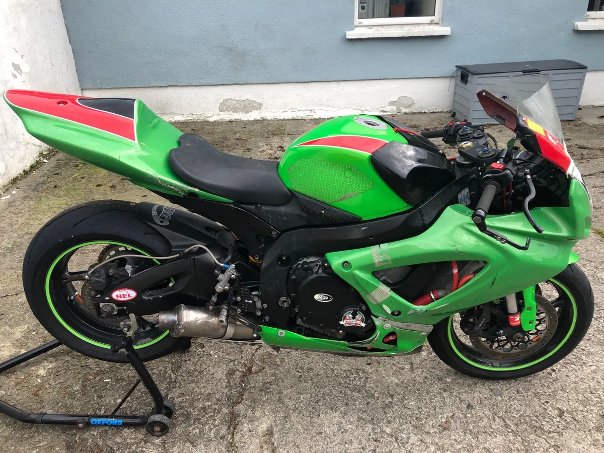 2009 Suzuki GSXR 600 K9 Track Bike - Image 2