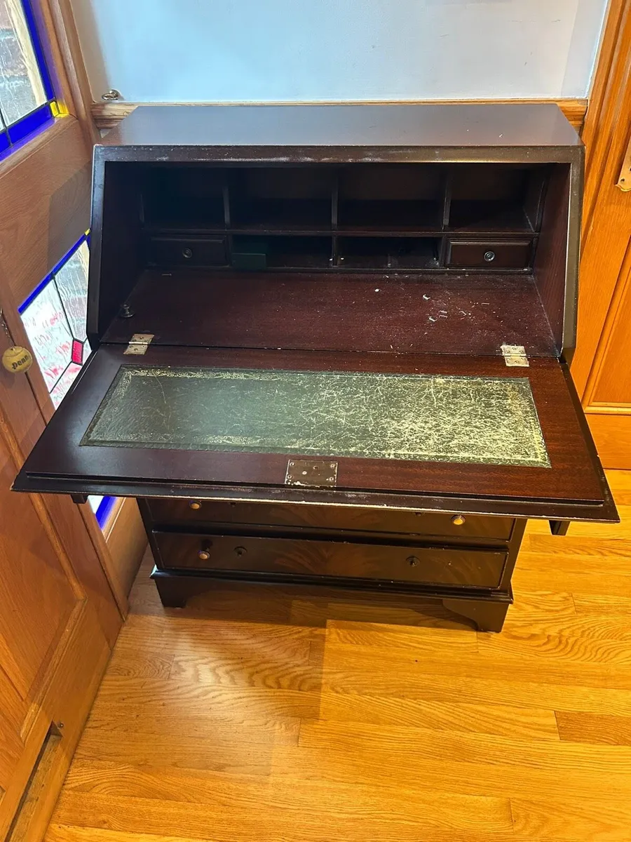 Writing Bureau - Image 2