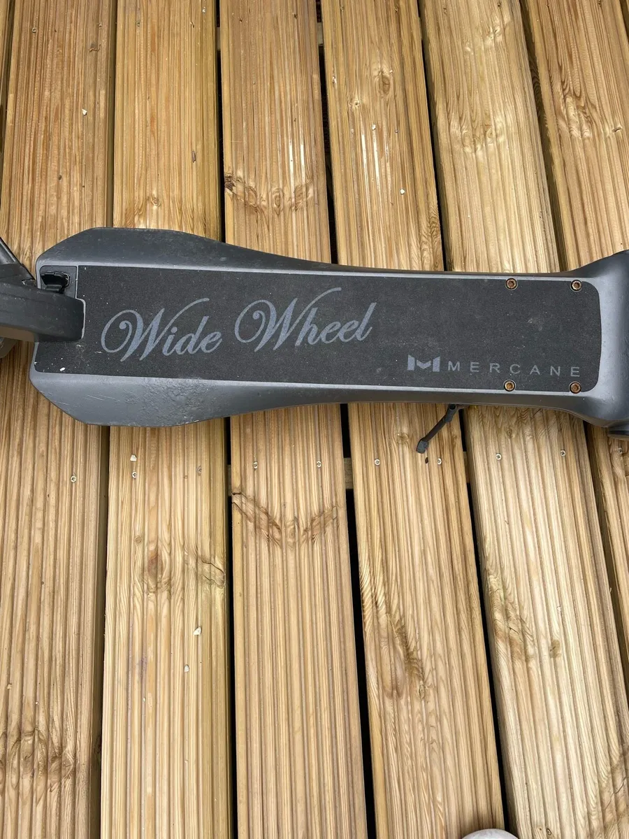 Wide Wheel Electric Scooter - Image 2