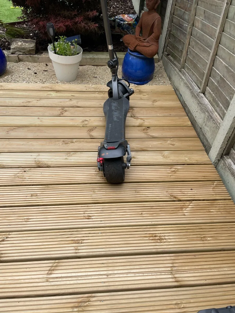Wide Wheel Electric Scooter - Image 3