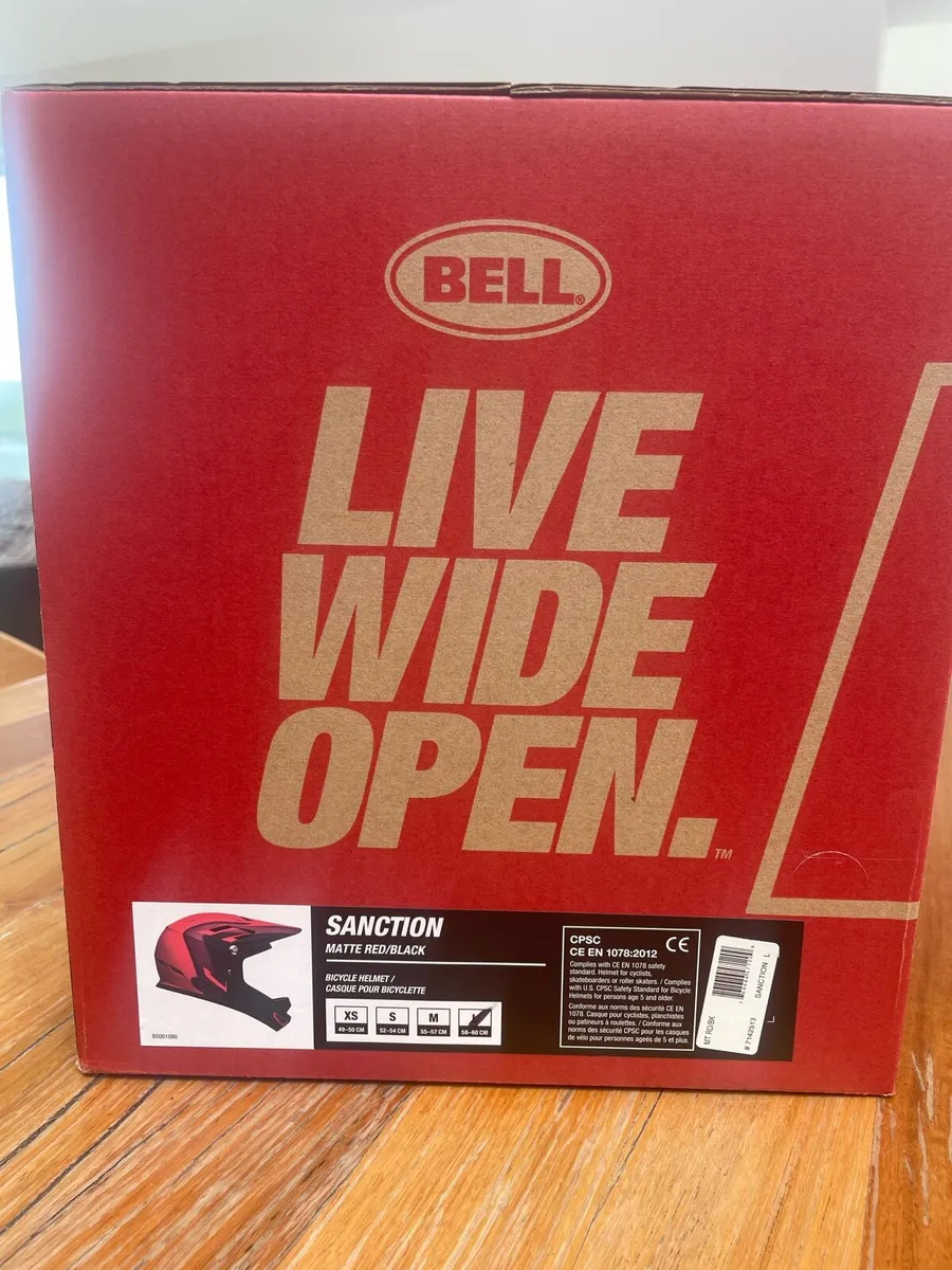 Bell MTB bike helmet - Image 2