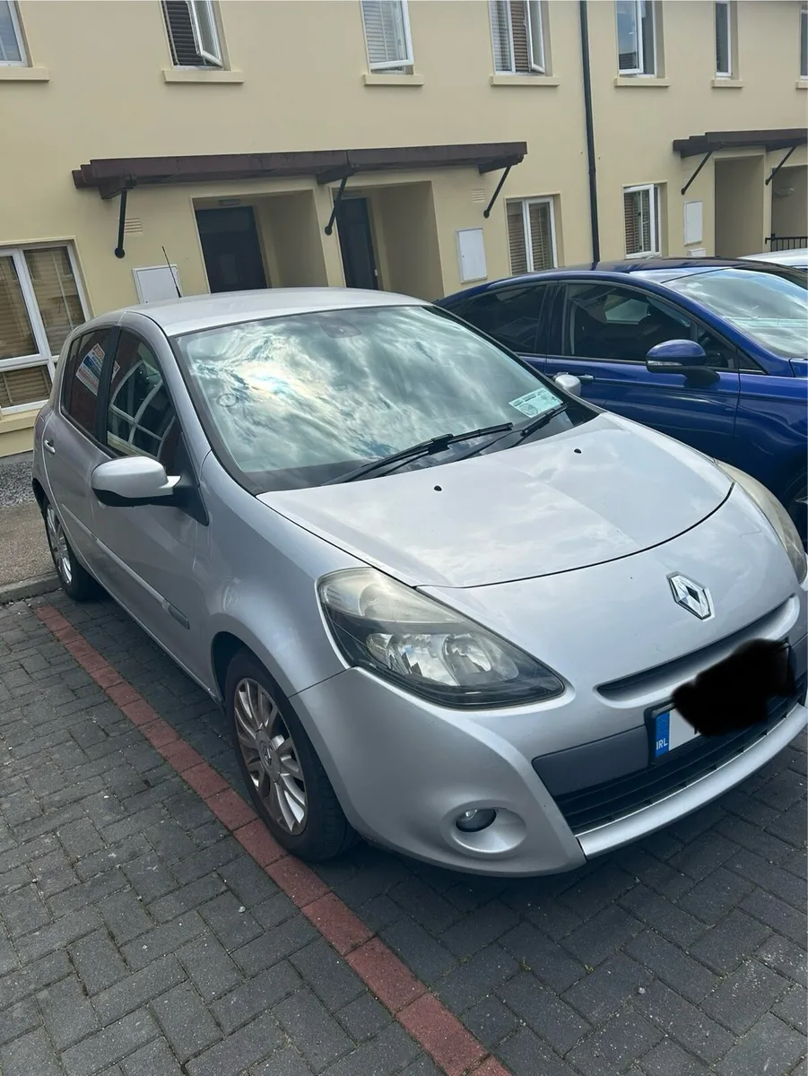 Car - Image 2
