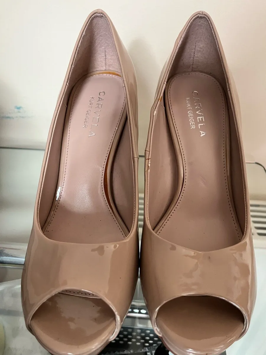 Nude patent sandal - Image 1