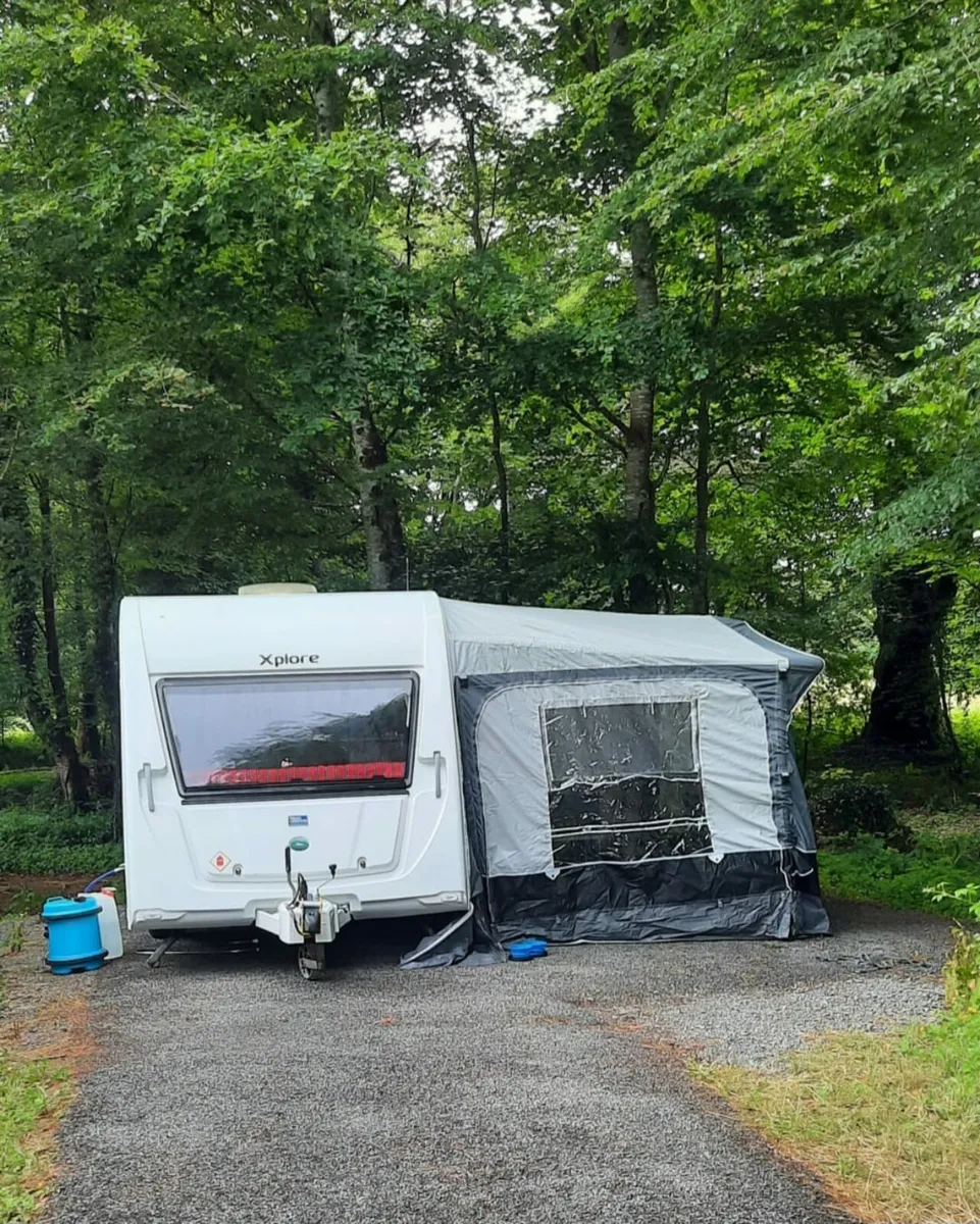 Caravan - Image 1