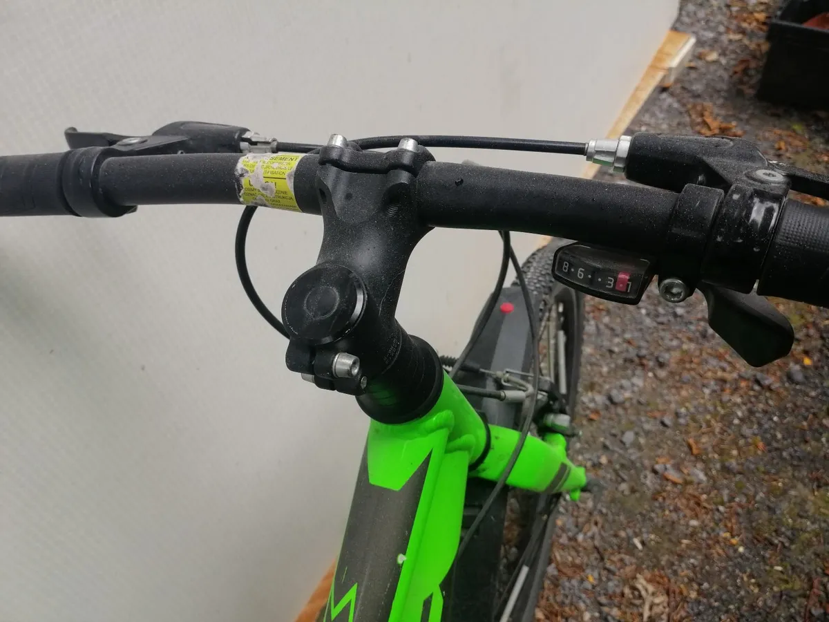 Child's Bike - Image 4